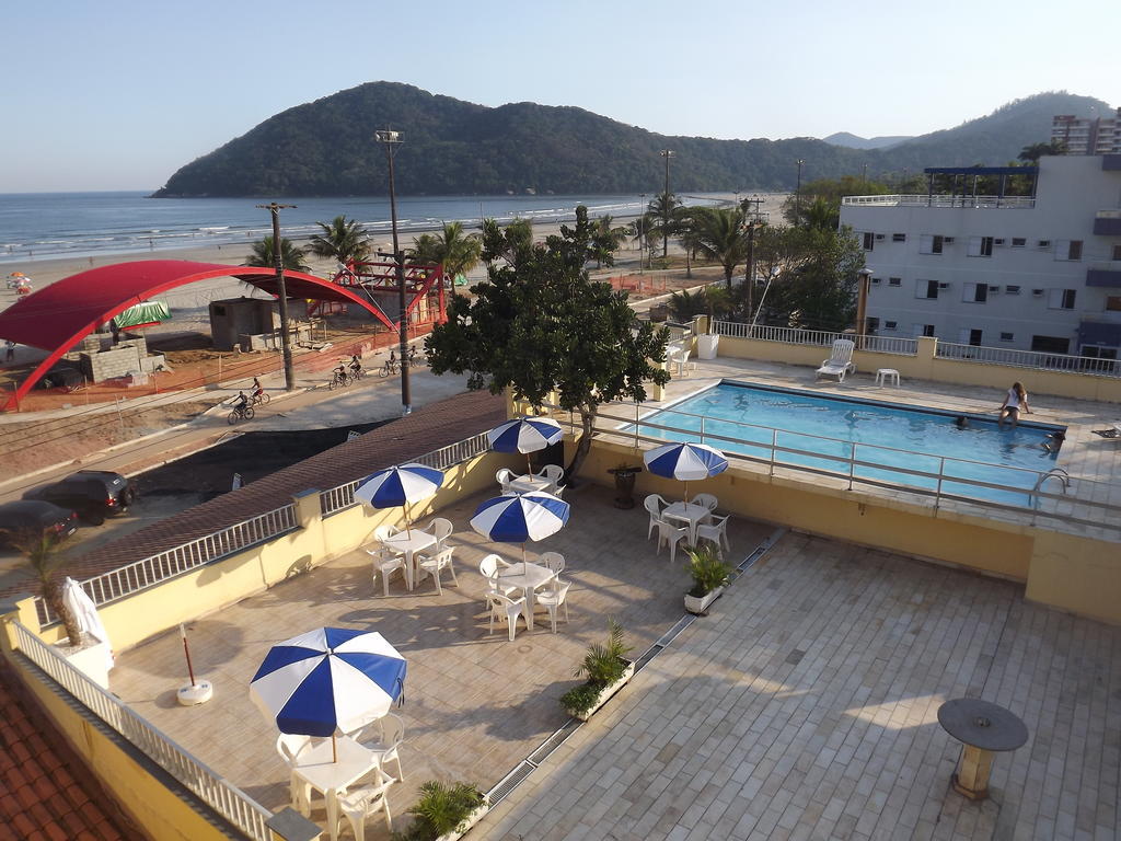 27 Praia Hotel - Frente Mar ベルチオガ エクステリア 写真