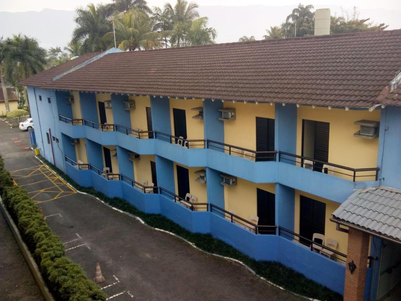 27 Praia Hotel - Frente Mar ベルチオガ エクステリア 写真